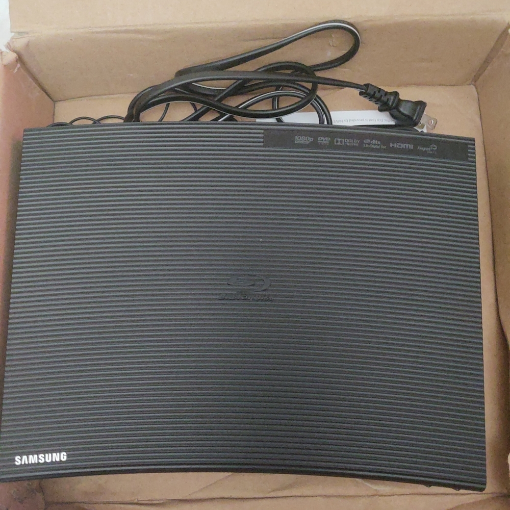 Samsung BD-JM51 Blu-Ray Disc DVD Player (No Remote) Works